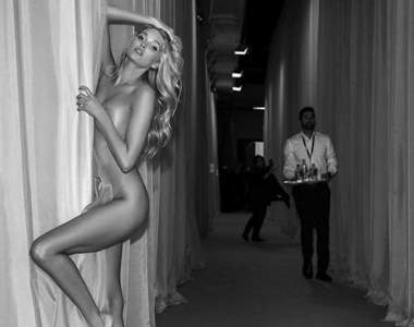 2015《維多利亞的秘密時尚秀》後台照 今年有兩人玩很大...