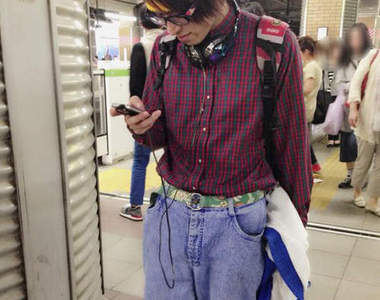 日本女生票選《絕對不想走在一起的男生穿著》你中箭了嗎ww(欸)