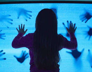 電影《鬼哭神嚎:惡靈15》那續集就叫「惡靈16」吧