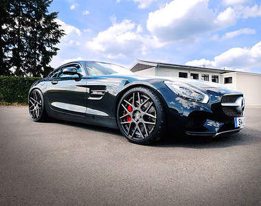 Loma Wheels改造《Mercedes-AMG GT S》新鞋上身更霸氣