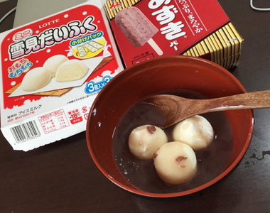 話題《紅豆冰棒×雪見大福》竟然就能簡單做出日式白玉紅豆湯?