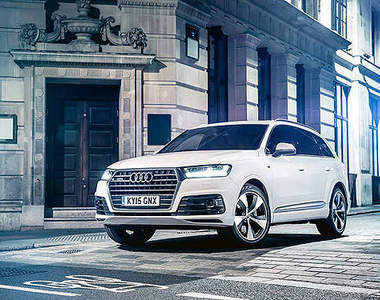 馬力218匹《Audi Q7 Ultra 3.0 TDI》入門新成員報到