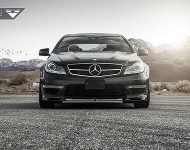 Vorsteiner改造《M-Benz C63 AMG Coupe》殺氣再升級