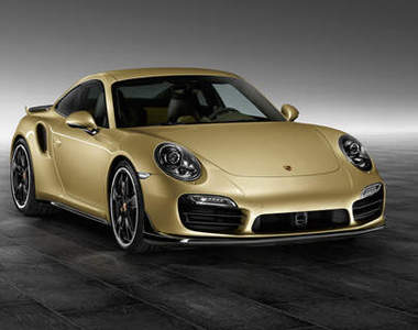 量身勁裝《保時捷911 Turbo》不只帥氣更夠力