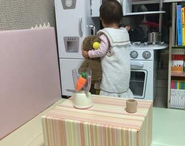 《巨大版扮家家酒》現在孩子都玩這麼大就是了XD