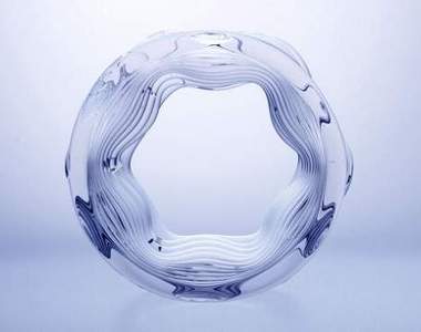 印製玻璃的《3D印表機》不可想像的美麗玻璃工藝品就這樣誕生了