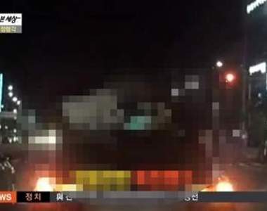 《用生命在接吻的情侶》這年頭連放閃都要高難度就是了（眼神死）