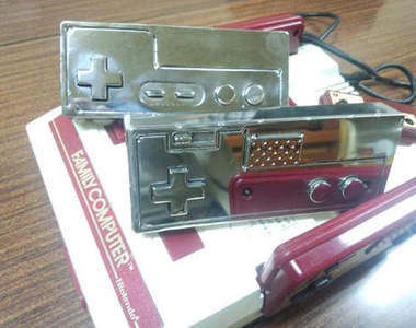 鐵工廠自製《鋼鐵紅白機》要是真的可以玩遊戲就好了……