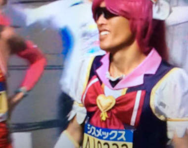 《COSPLAY神戶馬拉松》光之美大叔再度降臨 經過1年又進化了？