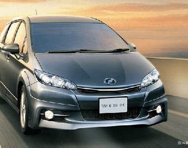 日本小改良《Toyota Wish》休旅希望更省油