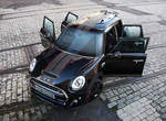 《Mini Cooper S Carbon Edition》馬力208匹熱血迷你報到 《Mini Cooper S Carbon Edition》馬力208匹熱血迷你報到
