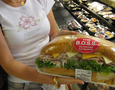 《想試試看的巨大美食》光看就會飽但還是想挑戰看看耶