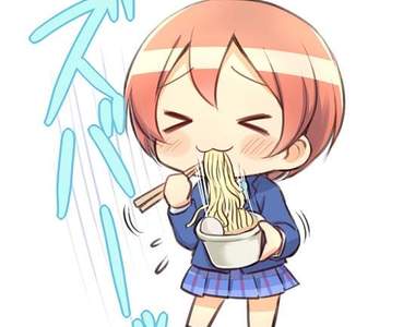 山積的《LoveLive!泡麵》店家你們是不是進太多啦…