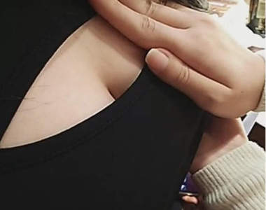 《開胸衣姬》有個日規M罩杯朋友真好耶〝已羨慕〞