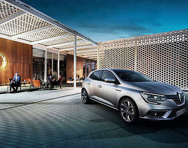 四代目《Renault Megane》以後你們家車車都會長這樣嗎？