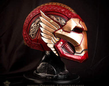 當英雄是《中古世紀風》那些花紋看起來好囂張XD