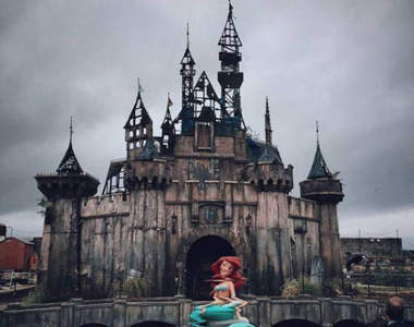歡迎來到Banksy《迪弒尼樂園》帶來惡夢的不快樂樂園