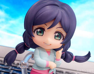 LoveLive！《東條希練習服黏土人》拿著攝影機是想偷拍誰呢 (笑)