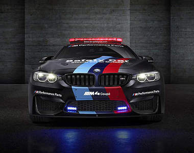 《BMW M4 Coupe》進化前導MotoGP