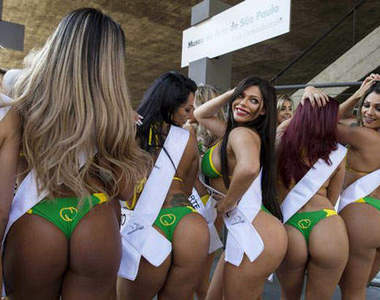 巴西《2015美臀小姐》真是令人眼花撩亂...