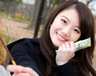 《伊東紗冶子》Miss近大出來被譽為彩才兼備的爆乳美女