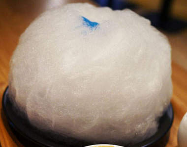 《飛機雲鬆餅》羽田機場內夢幻般的棉花糖點心