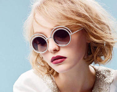 時尚界又出包?都是因為強哥女兒莉莉蘿絲戴普太魅惑♥