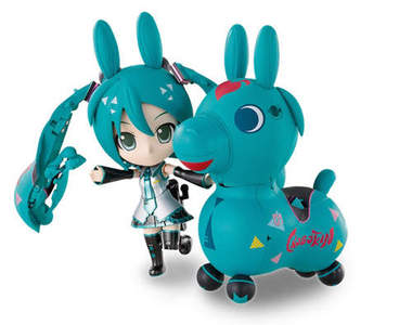 完美變形《初音跳跳馬》一個模型雙重享受?