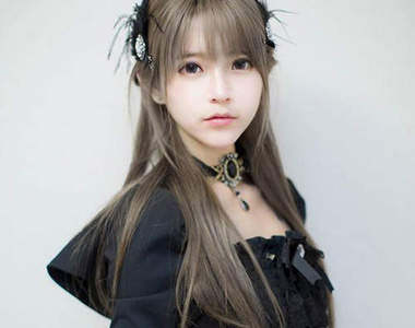 韓國超人氣《Yurisa》甜美夢幻的模特美少女