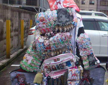 《LoveLive》宅宅戰衣登上流行雜誌 真不知道客群是誰……