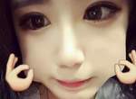 韓妞瘋《捏臉自拍照》不走個性改走俏皮風♪ 韓妞瘋《捏臉自拍照》不走個性改走俏皮風♪