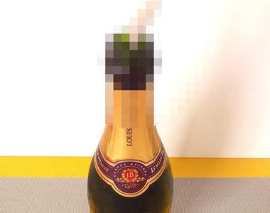 《生活小偏方》讓氣泡酒保持有氣的技巧就在這根__上