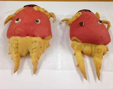 《奇特造型麵包》有人看得出這是蝦子嗎？Σ(・∀・；)