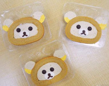 日本新推《DIY懶懶熊蛋糕捲》臉位置排不對就直接變盜版wwww