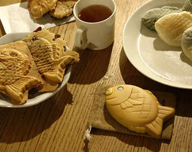 《鯛魚燒行動電源》肚子餓的時候別把它給吃啦～