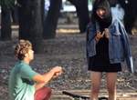 網友測試《隨機向路人求婚》想不到真的有日本人答應了? 網友測試《隨機向路人求婚》想不到真的有日本人答應了?
