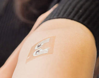 科技新發明《測血糖OK蹦》可以代替傳統會見血的測血糖機