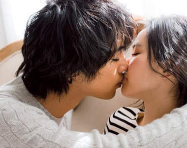 女生票選《理想之吻》最無法招架的接吻情景就是這些♥