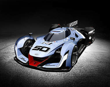 《Hyundai N 2025 Vision Gran Turismo》你是從軌道裡跑出來的吧?