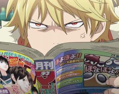 《漫畫雜誌撞封面》咦?書架上怎麼都是同一本(誤)