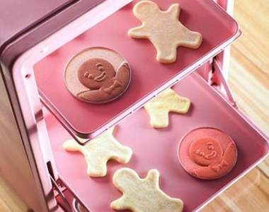 ETUDE HOUSE新推出《甜點彩妝組》這次薑餅人不是拿來吃的唷