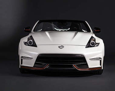 上空概念《Nissan 370Z NISMO Roadster》芝加哥性感現身