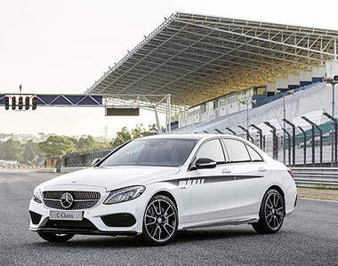 勁裝上身《M-Benz C-Class》帥氣AMG套件準備好囉