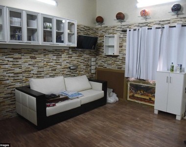 《毒梟的豪華VIP監獄牢房》這就是所謂的有錢好辦事嗎...