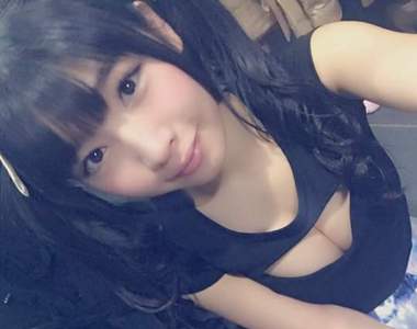 《開胸衣姬》永井里菜的激辣探險隊之麻辣火鍋大挑戰