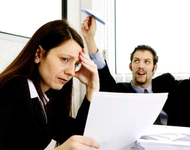 《讓人火大的同事行為》這世界上就是有這麼多死87ww