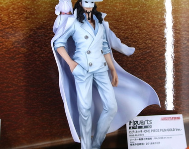 Figuarts ZERO《路基》ONE PIECE FILM GOLD Ver. CP0 這怎麼看起來好眼熟的裝扮呀...