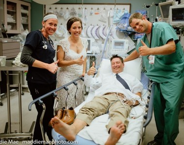 意想不到的《婚照意外》變成了最唯美的急救照.....