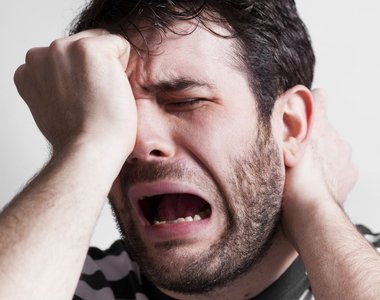 推特熱門《如果男人有生理期》那政府就會宣布每月三天帶薪假