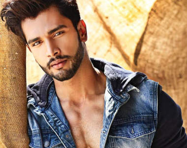肥宅變天菜《世界先生Mr.World 2016》印度帥哥Rohit Khandelwal奪冠